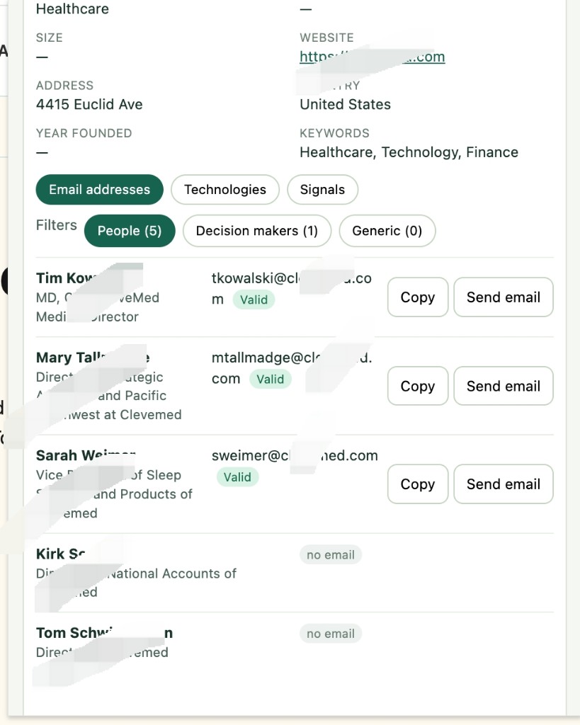 Lead Finder results: people, valid emails, copy and send
